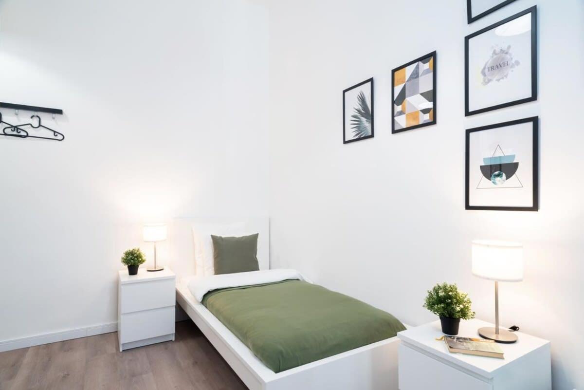 Large Apartment At Perfect Central Location Budapeşte Dış mekan fotoğraf