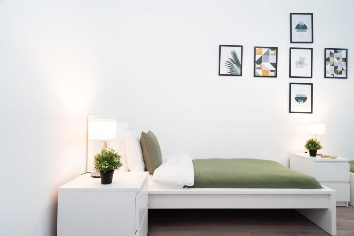 Large Apartment At Perfect Central Location Budapeşte Dış mekan fotoğraf
