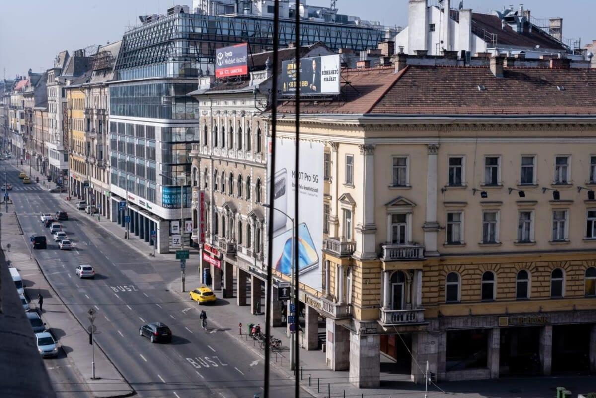Large Apartment At Perfect Central Location Budapeşte Dış mekan fotoğraf